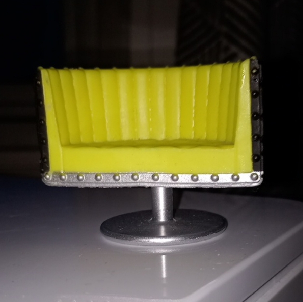 LOL SURPRISE Doll Clubhouse Replacement Chairs Yellow Part piece Accessory